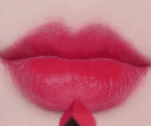 20/10 này là dịp hoàn hảo để bạn 'chơi lớn' với 5 cây son hi-end sang xịn mịn đẹp quên lối về