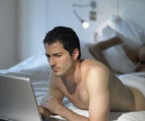 Xem phim sex nhiều có ảnh hưởng tình dục?