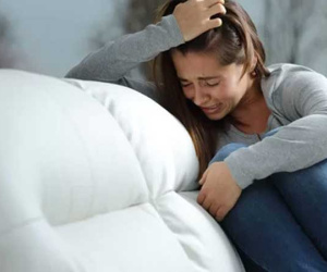 Chồng sắp cưới vẫn qua lại với mối tình đầu