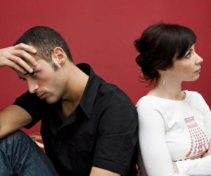 Vợ làm quá khi biết tôi 'bóc bánh trả tiền'