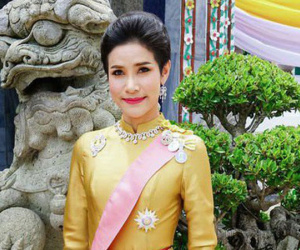 Không đơn thuần chỉ là phế truất: Hé lộ những 'nội tình' phức tạp về vụ việc gây chấn động đất nước Thái Lan