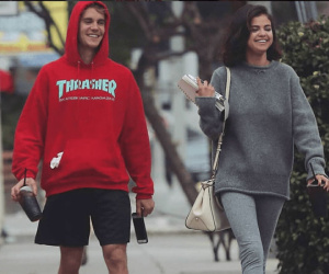 Rần rần những bằng chứng Selena Gomez oán trách Justin Bieber lấy vợ chóng vánh, khiến cô đau khổ