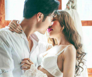 Hóa ra 'mong ước thầm kín' của đàn ông trong phòng the rất đơn giản, chị em chỉ cần búng tay là thực hiện được ngay