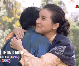 Tiếng sét trong mưa tập 46: Tưởng dụ được chồng người khác 'lên giường' ai ngờ Hai Sáng lại nhận ngay cái kết đắng