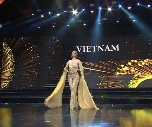 Diện jumpsuit thi dạ hội ở Miss Grand, khán giả chê Kiều Loan bị 'lạc đề'