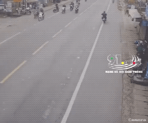 Video: Lao từ ngõ ra như 'tên bắn', nam thanh niên gây tai nạn thảm khốc