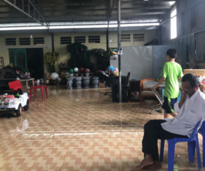 Công an điều tra vụ hàng chục người xông vào nơi sinh sống của 5 'chú tiểu' trong 'Thách thức danh hài' đập phá vì không tìm thấy cô gái 22 tuổi