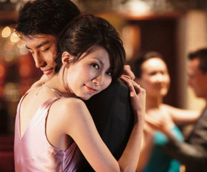 Quan điểm gây tranh cãi của cô vợ về một loạt những nghịch lý được đánh giá là 'bùa yêu để chồng mê suốt đời'