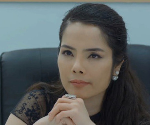 Ai đã bóp nghẹt giọng chanh chua của 'Trà Cave', để Kiều Thanh thoại như sắp đứt hơi ở Hoa Hồng Trên Ngực Trái thế này?