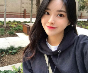 Theo các BTV làm đẹp đây chính là 8 món mỹ phẩm Hàn Quốc đáng mua nhất vì sẽ giúp cải thiện làn da thần kỳ