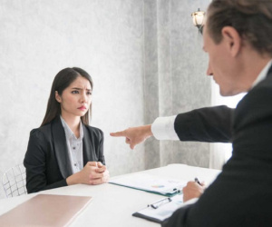 Nàng công sở đăng đàn cầu cứu khi bị sếp không ưa, dân mạng đồng loạt khuyên làm điều này