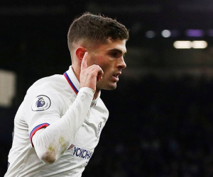 Pulisic lập hattrick, Chelsea thắng tưng bừng trên sân khách