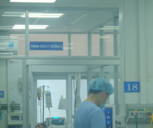 Xăm chân mày tại một cơ sở thẩm mỹ một bệnh nhân nữ nhập viện tình trạng hôn mê, ngừng hô hấp