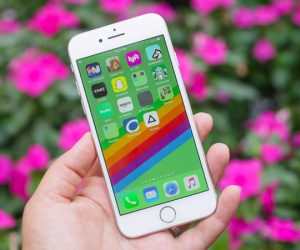 iPhone SE 2 sẽ lên kệ vào tháng 3 năm sau, giá 399 USD
