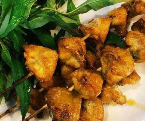 Ăn phao câu vịt, người đàn ông suýt mất mạng