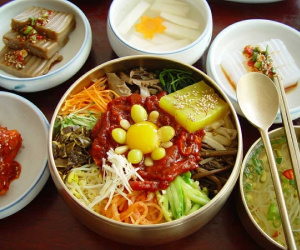 Tại sao nhìn hình đồ ăn trên mạng cũng làm chúng ta thấy đói?