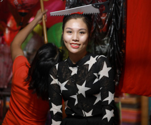 Đêm Halloween ở hai miền Nam Bắc: Tạo hình có đủ cả bay bổng, rùng rợn hứa hẹn một đêm 'quẩy cực sung'