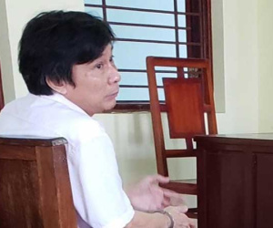 Cựu giảng viên đại học lãnh 12 tháng tù