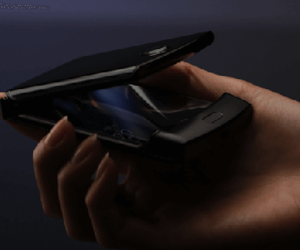 Motorola Razr lộ ảnh thực tế