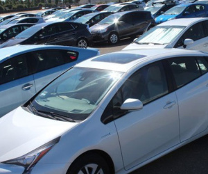 3,5 lít xăng đi 100km, ôtô siêu tiết kiệm ở Việt Nam bán không ai mua
