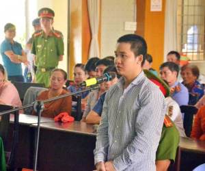 Lĩnh án tử vì đâm thương vong 2 công an xã