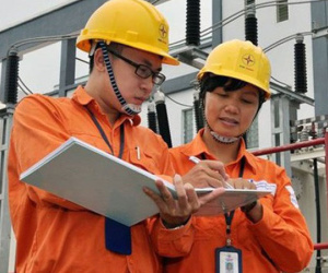 Phương án giá điện mới: Điều chỉnh nhưng đừng gây sốc