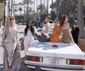 Gia đình đẹp nhất nhì Hollywood khoe sắc trong một khung hình khiến dân tình phải trầm trồ