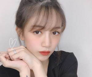 Ái nữ nhà Minh Nhựa khoe nhan sắc rạng rỡ khi mang bầu ở tuổi 20