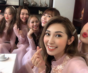 Ngắm dàn bê tráp toàn trai xinh, gái đẹp trong lễ rước dâu Đông Nhi - Ông Cao Thắng
