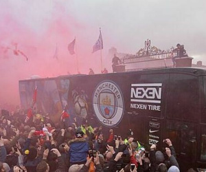 Man City đòi Liverpool 'mở đường' đến Anfield