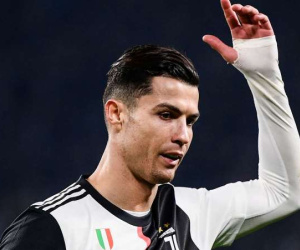 Juventus không phạt Ronaldo sau sự cố bỏ về sớm ở trận gặp AC Milan