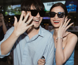 Đông Nhi và Ông Cao Thắng đáp chuyến bay trở về sau hôn lễ thế kỷ