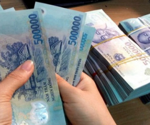 Tăng lương cơ sở lên 1,6 triệu đồng từ 1/7/2020
