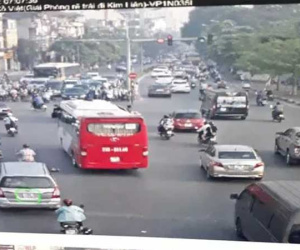 Phạt nguội gần 350 phương tiện đi vào làn BRT