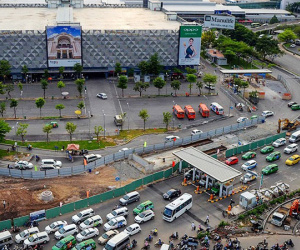 Phương tiện vào sân bay sẽ được miễn phí 10-15 phút