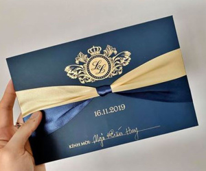 Ngô Kiến Huy khoe thiệp mời của Bảo Thy, chính thức gia nhập hội 5 nghệ sĩ đi dự đám cưới 'Công chúa bong bóng'