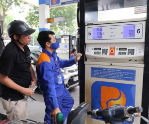 Giá xăng tăng từ 15h chiều nay