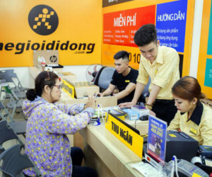 Việt Nam đã tự sản xuất điện thoại thông minh, thế tại sao họ vẫn chưa bán được?
