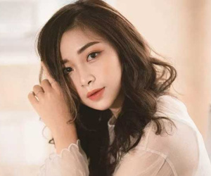 Bất ngờ chân dung vợ sắp cưới của cầu thủ Phan Văn Đức