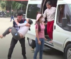Vĩnh Phúc: Hơn 100 công nhân nhập viện cấp cứu do ngạt khí