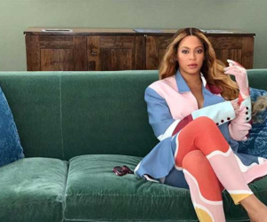 Beyoncé đẹp lạ với áo khoác Blazer theo phong cách colorblock