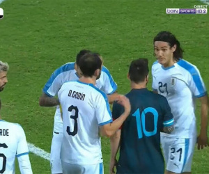 Cavani tiết lộ muốn 'solo' với Messi
