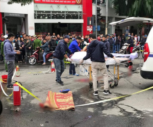 Nữ tài xế lái Mercedes gây tai nạn liên hoàn đã ra công an trình diện