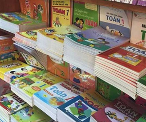 Rà soát kỹ để tránh 'sạn' trong sách giáo khoa mới