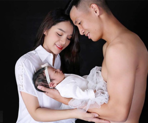 Gần 1 tháng sau khi chào đón công chúa đầu lòng, bà xã Tư Dũng mới tiết lộ những điều chưa kể về cuộc 'vượt cạn' đầy nguy hiểm trong phòng mổ