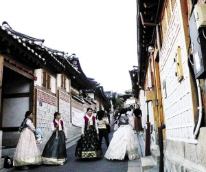700m kỳ ảo ở phố cổ Insadong