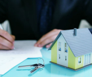 Án phí tranh chấp đất đai có Sổ đỏ được tính như thế nào?