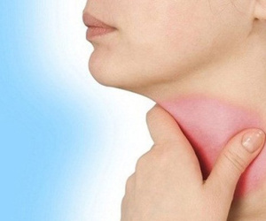 Thấy 6 dấu hiệu lạ này ở cổ họng, bạn phải tới bác sĩ ngay bởi có thể đã mắc ung thư thực quản
