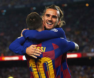 Griezmann 'khoe' đã đi ăn tối cùng Suarez và Messi