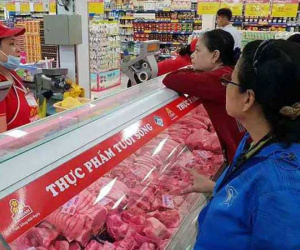 Thiếu 200.000 tấn thịt heo vào cuối năm và dịp Tết